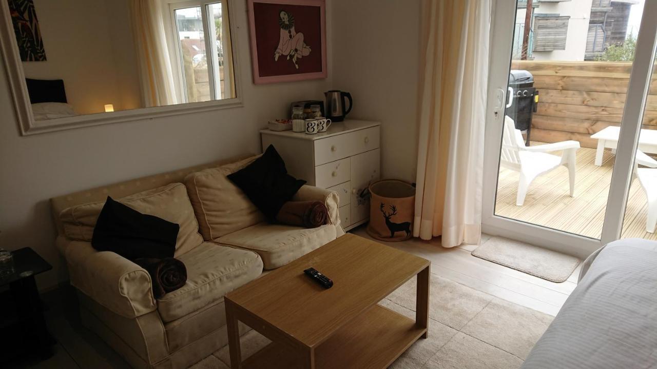 Surf Lookout - King Size En-Suite With Sea Views New Quay Екстериор снимка