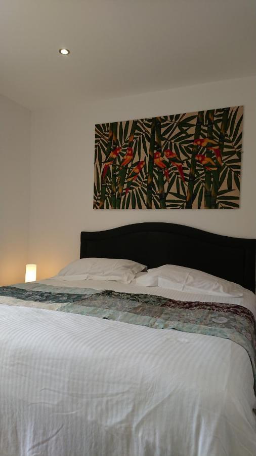 Surf Lookout - King Size En-Suite With Sea Views New Quay Екстериор снимка